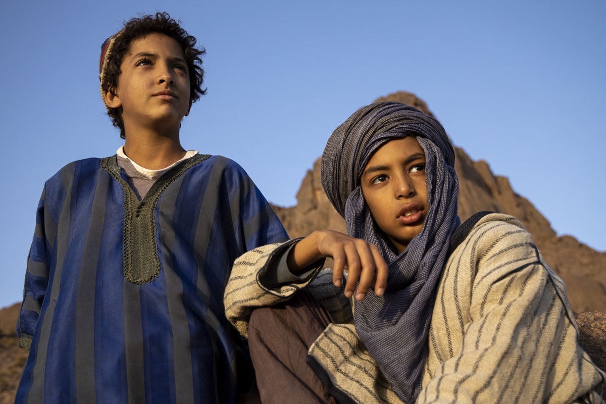 Tuksneša brāļi: Pāri Sahārai