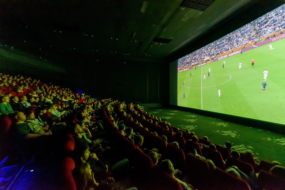 Pasaules Kauss futbolā uz kino ekrāna
